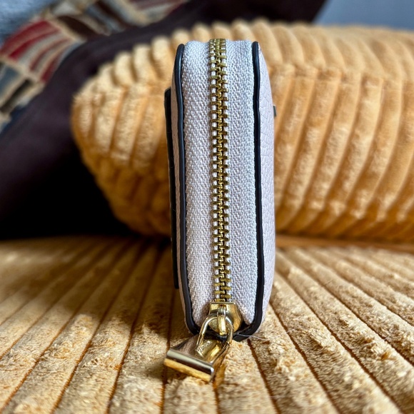 MICHAEL KORS Women's Small Zippy Jet Set Wallet Pebble Leather Soft Pink - Picture 3 of 14